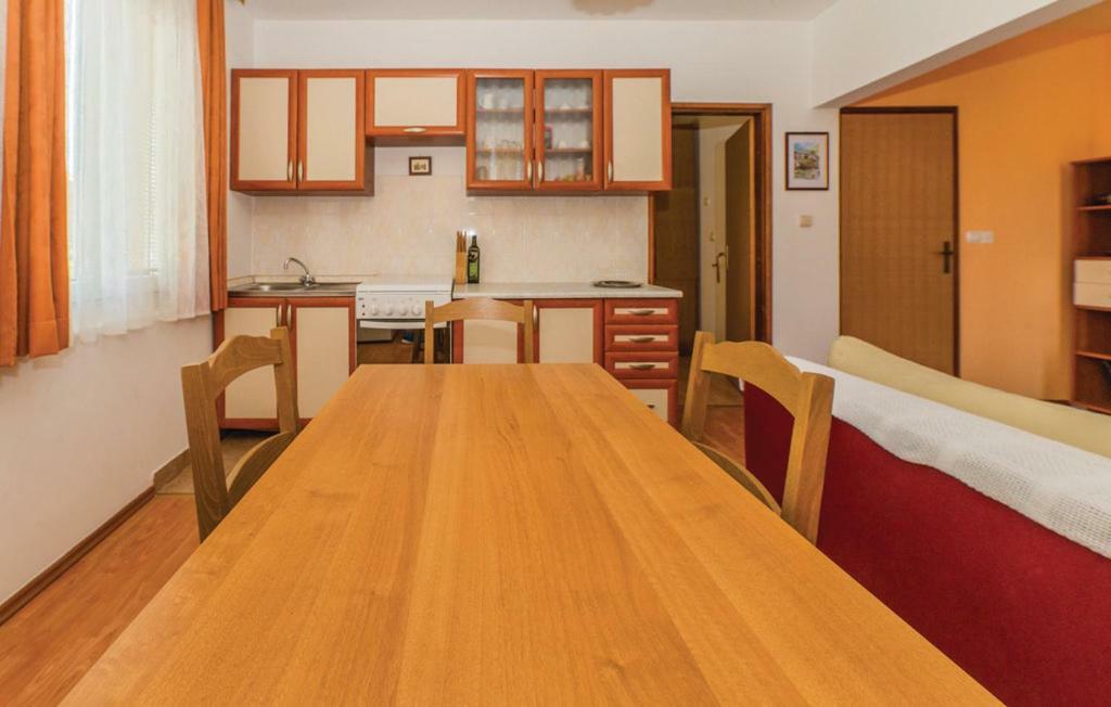 Apartment Diana - Great Location, Cosy 2 Bedroom, 2 Bathroom Apt Kukljica Dış mekan fotoğraf