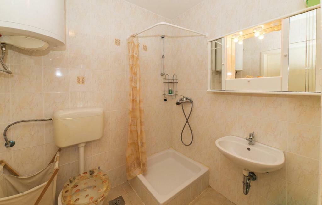 Apartment Diana - Great Location, Cosy 2 Bedroom, 2 Bathroom Apt Kukljica Dış mekan fotoğraf